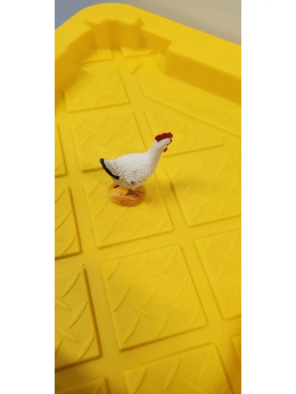 Safari Ltd White Chicken Hen Figurine Toy Farm Animal Miniature Figurine